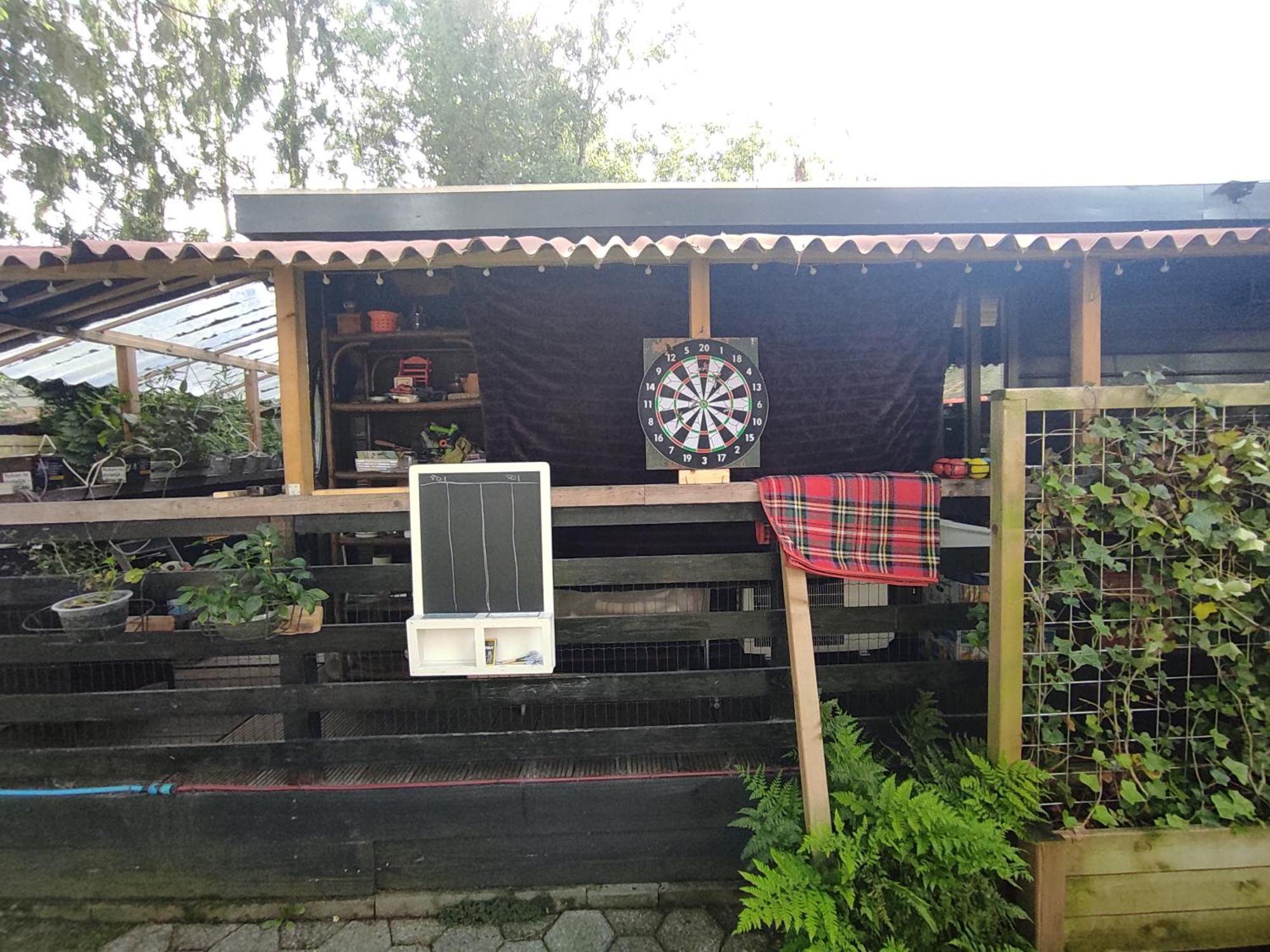 "Tempat Senang" Chalet On The Beautiful Veluwe With Airco Sauna Bbq Jacuzzi Beamer And Dog 푸텐 외부 사진